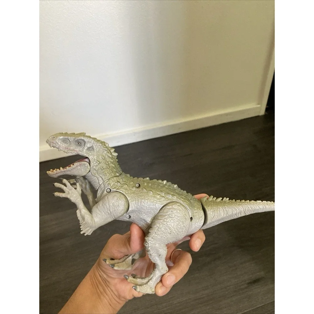 HASBRO 2014 JURASSIC PARK WORLD INDOMINUS DINOSAUR ACTION FIGURE